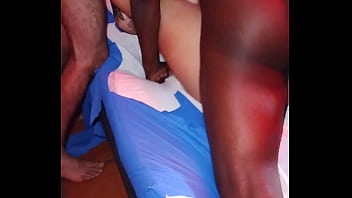 Entrei na toca dos lobos agora não consigo mais sair eles estão me devorando