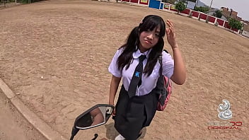 Le dan harto huevo duro y parejo por el ano a estudiante conera peruana