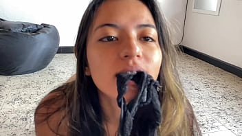 ¿no es ella la máquina de follar más perfecta de todos los tiempos