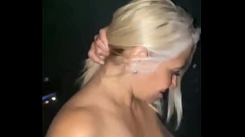 Primeira vez que eu chupo a buceta da minha comadre