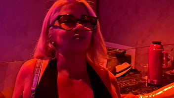 Balada bucetão e cuzinho na casa de swing pau na rua