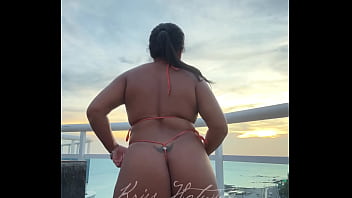 Brazilian married girl dancing funk in bikini