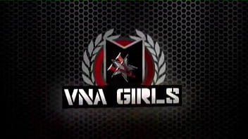 Pool & cunnilingus time vicky vette & teal conrad's cunnilingus show