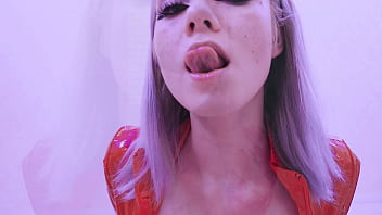 Exclusive show in latex blondie in a latex suit squirts and rides anal on a dildo