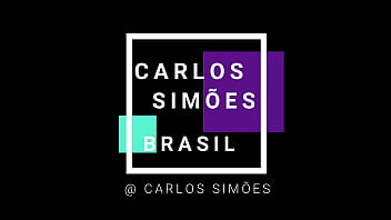 Não aguentei já fui botando esse pau no meu cuzinho