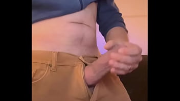 Tirando leite da tora