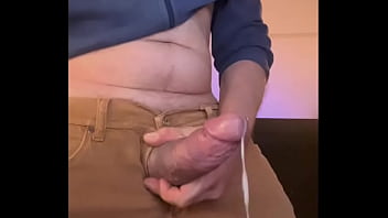 Tirando leite da tora