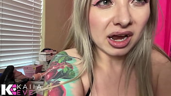 Vampire's my eternal slutty slave