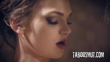 Kinky teen stepsister ask stepbrother for double creampie