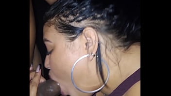 Dei pro desconhecido do pau grande ele gosou gostoso