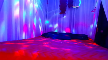 Quem se disponibiliza de preencher meu arem meu coração que esta muito vazio