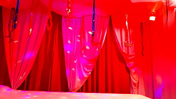 Quem se disponibiliza de preencher meu arem meu coração que esta muito vazio