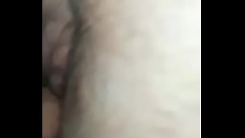 Gioco con il mio fratellastro e mi viene dentro