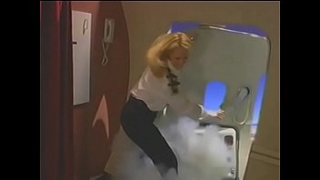 Plane passengers make mad sex when turbulence hits Plane passengers make mad sex when turbulence hits