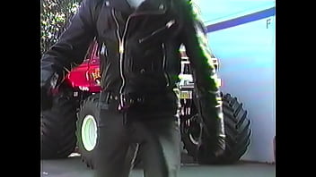 Big Dick Super Stud thumbnail