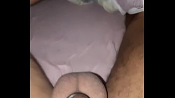 Se masturber en cockring
