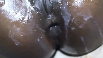 Gozando no cuzinho da minha madrasta