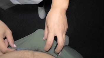 「ここならエッチしてもバレないよね…」物置き倉庫でsexする高◯生カップル。沢山今日も気持ちよかったと2人で抱きしめ合う2人。