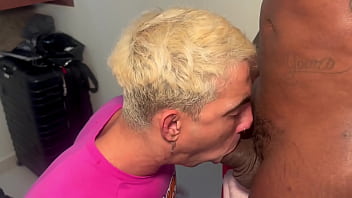 Daddy Black Pauzudo Xxl Fudendo Ale Diorio Da Bunda Grande Femboy thumbnail