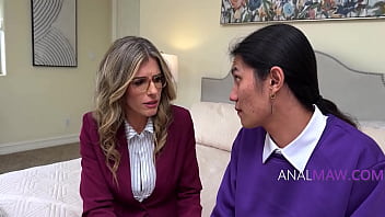 I can't tell if it feels better in my ass or pussy