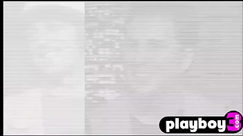 Sexy babes showet big dildoes