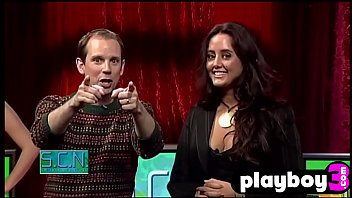 Sexy babes showet big dildoes