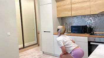 Mia's mimi unexpected pee in shorts