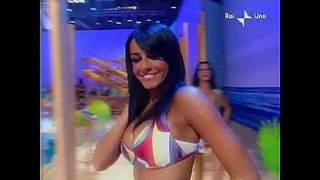 Giants boobs perfect ass italian girl claudia de falchi