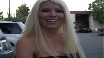 Kenzi marie is a blonde slut that wants to be a pornstar