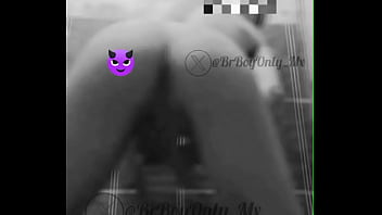 Empinado másturbandome