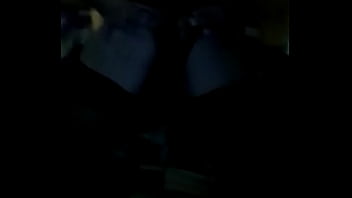 Pinche gorda enseñándome el culo