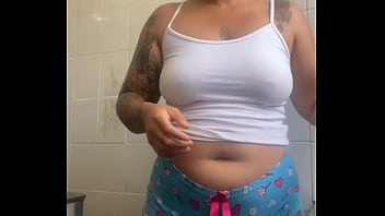 Eu quero carinho na xereca