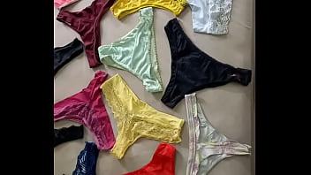 Calcinhas a venda vem q ainda dah tempo