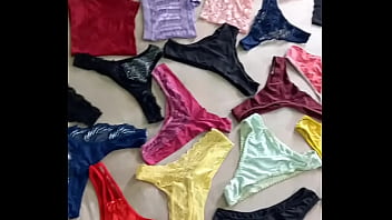 Calcinhas a venda vem q ainda dah tempo