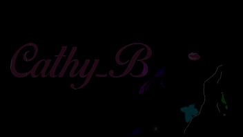 Young bimbodoll excites her personal driver on the balcony