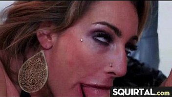 Teen's squirt hard orgasm 27