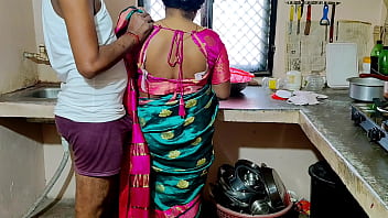 भारतीय देसी भाभी की चूदाई