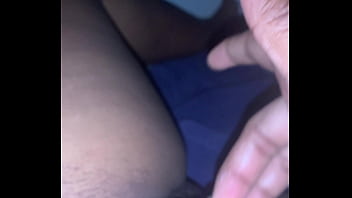 Enfiando na bucetinha