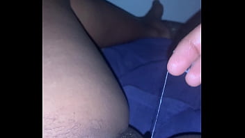 Enfiando na bucetinha