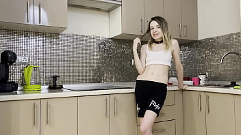 My stepsister's ass was drilled hard by my friend and she squirted all over the kitchen