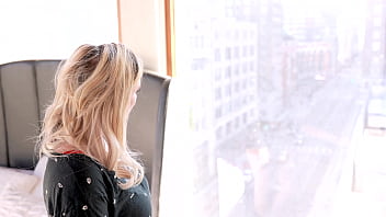 And then i met her featuring taylor gunner