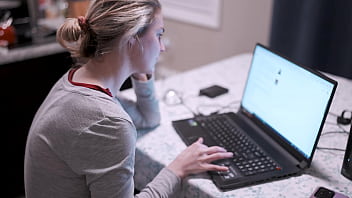 And then i met her featuring taylor gunner