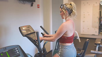 And then i met her featuring taylor gunner