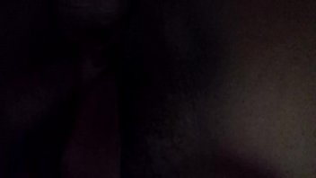 Casal gozando na cama