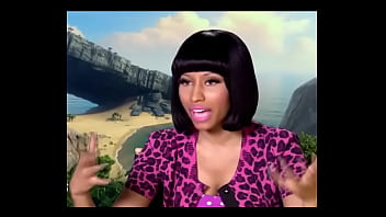 Eeeeita olha o primeiro meme da gata