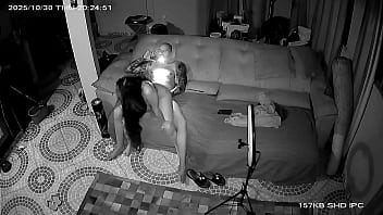 Bastidores de casal gravando a foda pra assistir depois