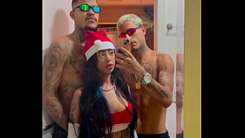 Ela gosta dos pauzudo marginal que fode sem dó