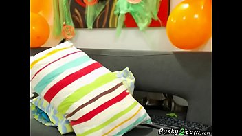 Latina wiht a huge ass and nice tits