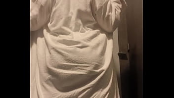 Ne me regarde pas comme ça tu vas t’attacher