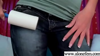 Solo cute amateur teen girl play with sex toys clip